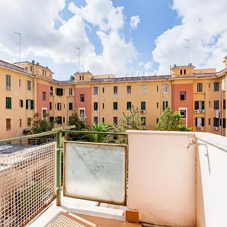 La Casa Di Andrea Ai Musei Vaticani 3-3