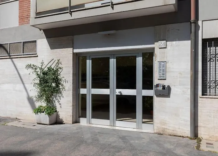 Modern Spacious Apartment On The Tevere